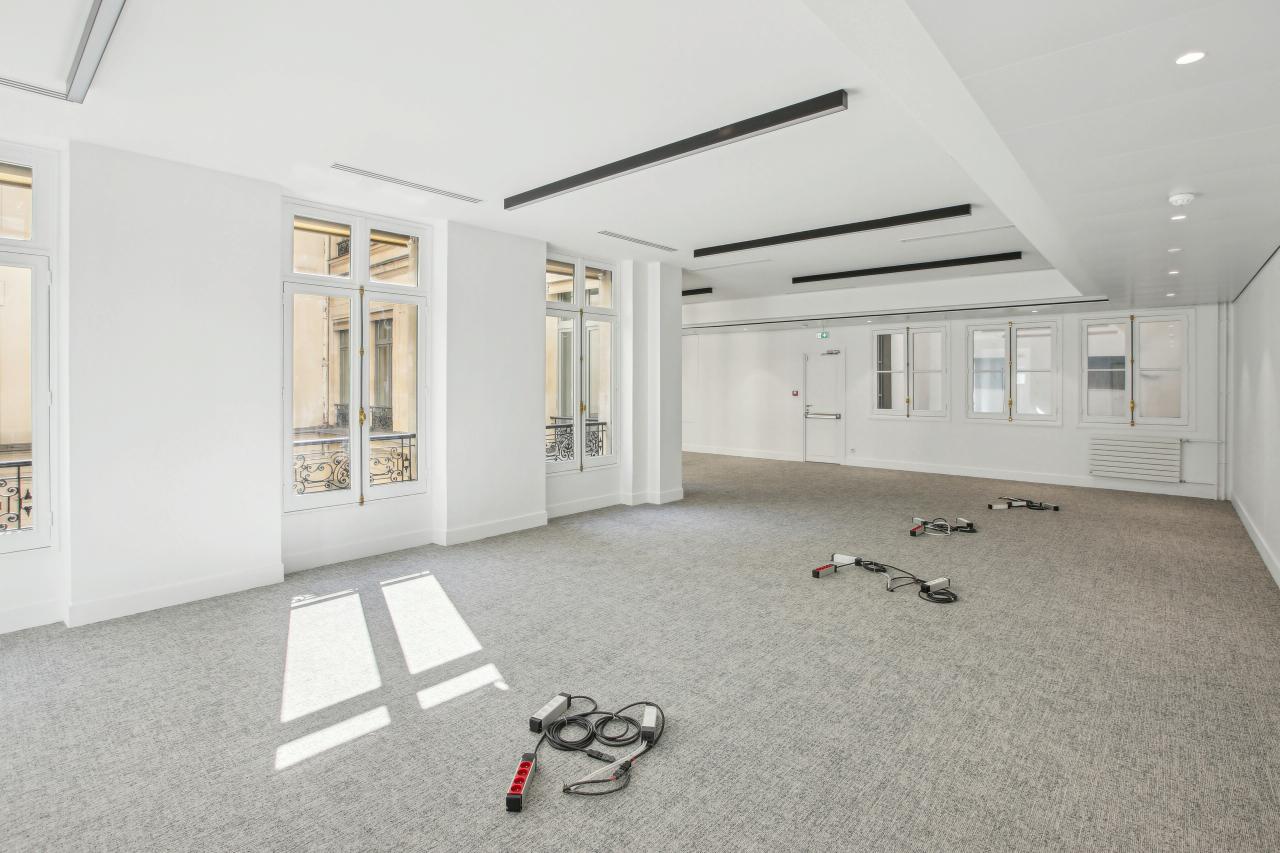 Bureau Paris 366m² Location bureau Paris OLBUR2423422 8